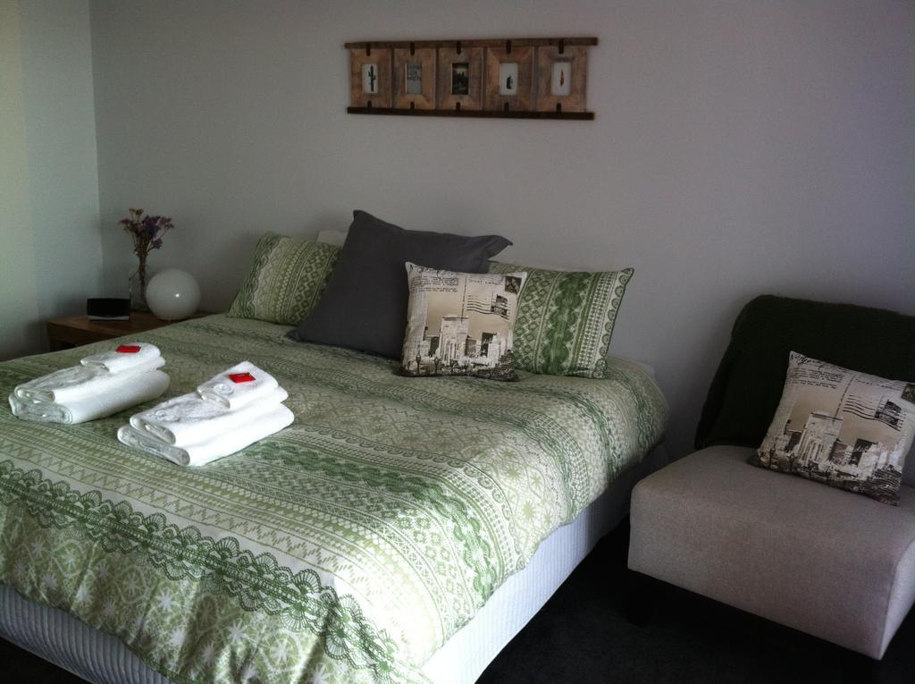 Corinella On The Esplanade Bed & Breakfast Ngoại thất bức ảnh
